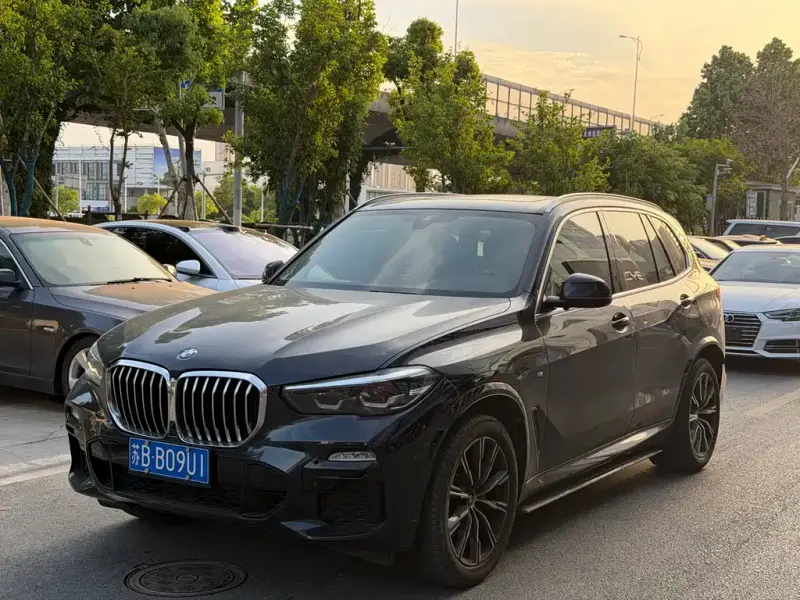 BMW X5 (Import)
