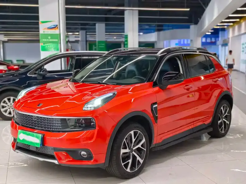 Lynk & Co 01