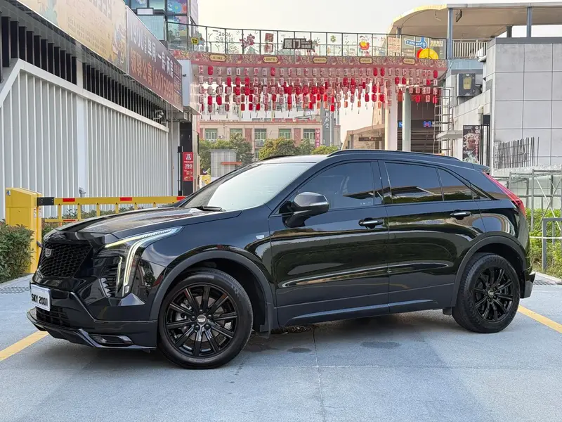 Cadillac XT4