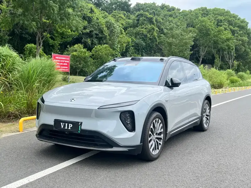 NIO ES6