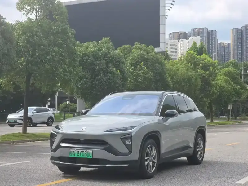 NIO ES6