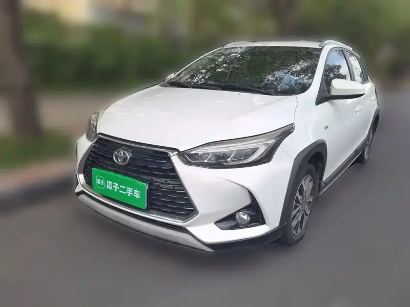 Toyota Yaris L