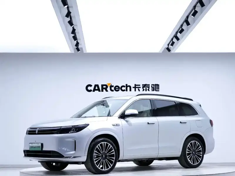AITO M7