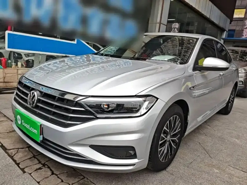 Volkswagen Sagitar