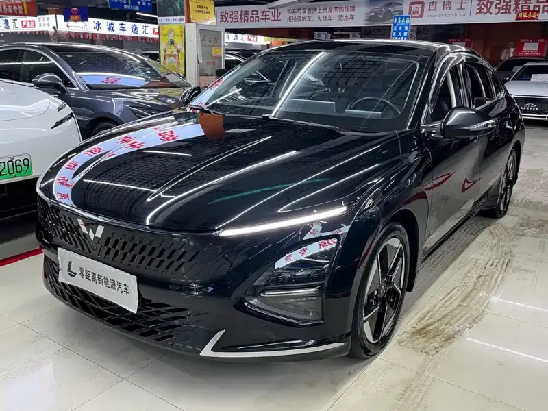 Wuling Starlight (Xingguang)