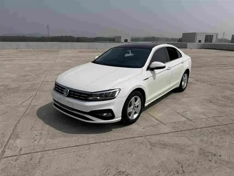 Volkswagen Lamando