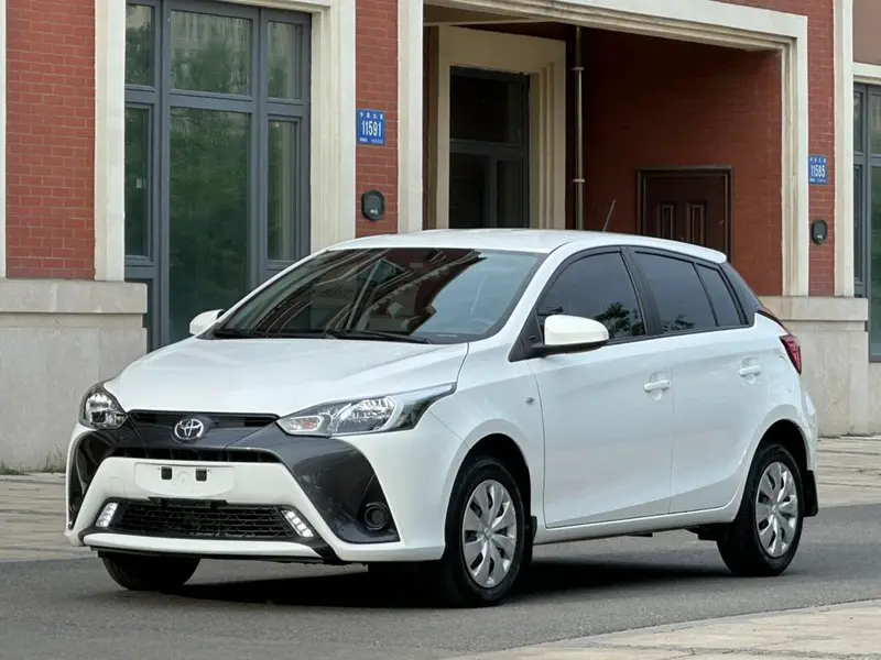 Toyota Yaris L