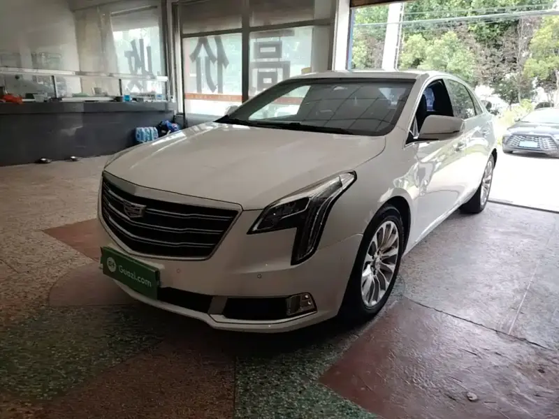 Cadillac XTS
