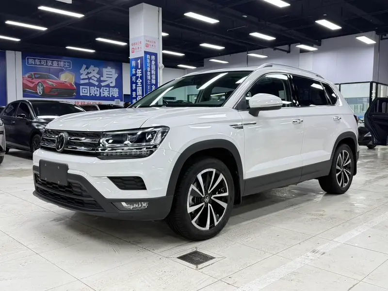 Volkswagen Tharu