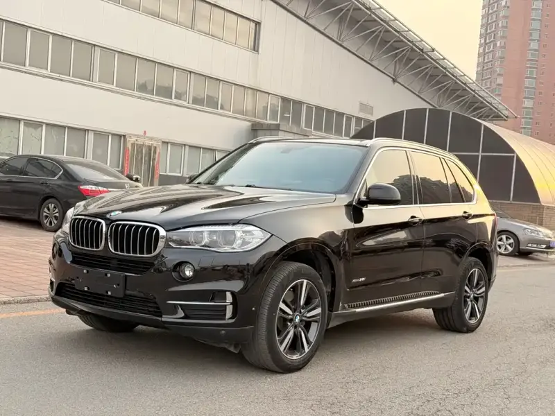 BMW X5 (Import)