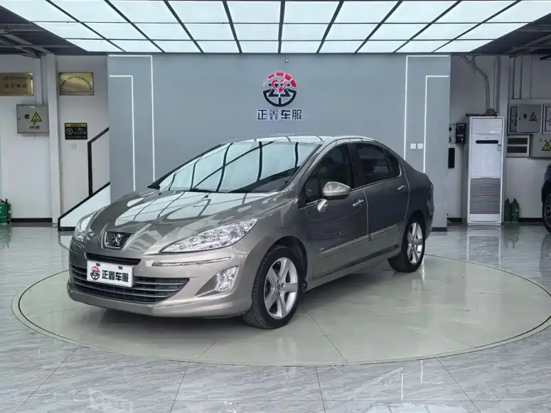 Peugeot 408