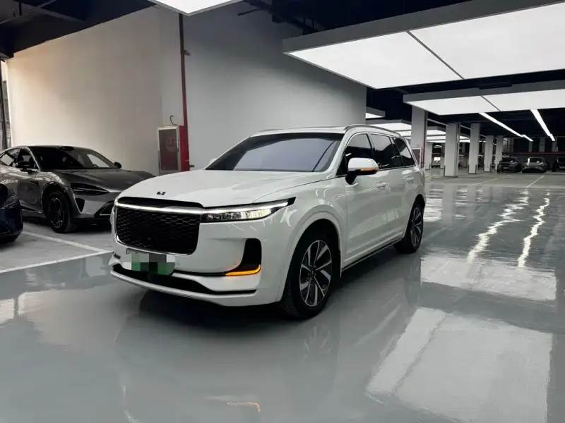 Li Auto ONE