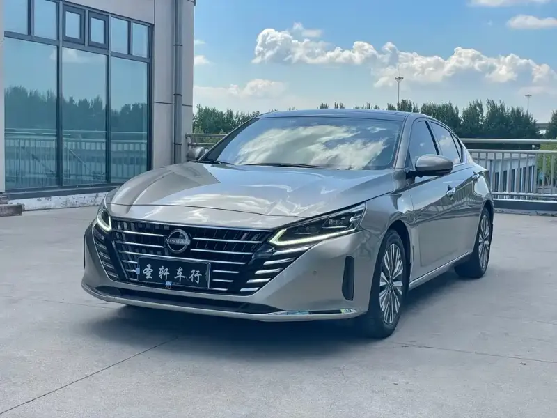 Nissan Teana