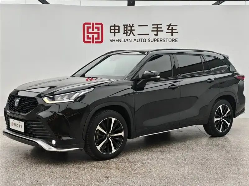 Toyota Crown Kluger