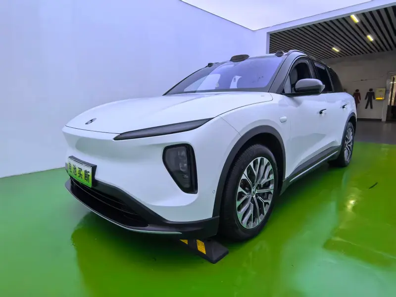 NIO ES6