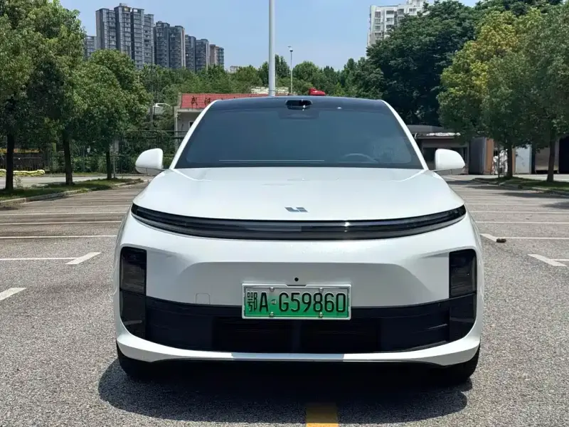 Li Auto L6