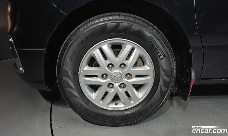 Hyundai H-1
