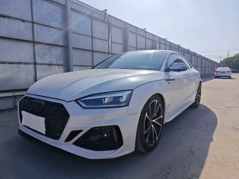 Audi A5 (Import)