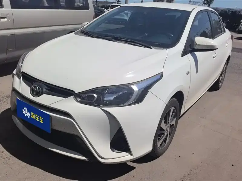 Toyota Yaris L