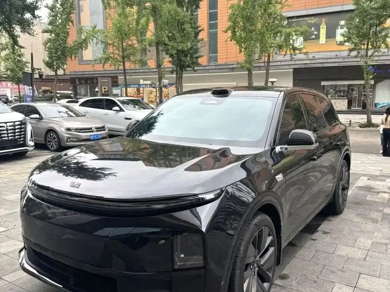 Li Auto L6
