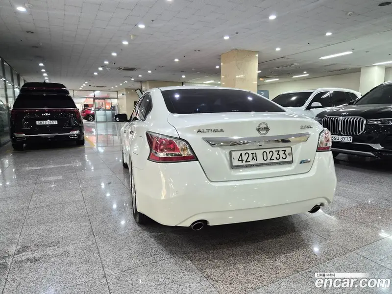 Nissan Altima