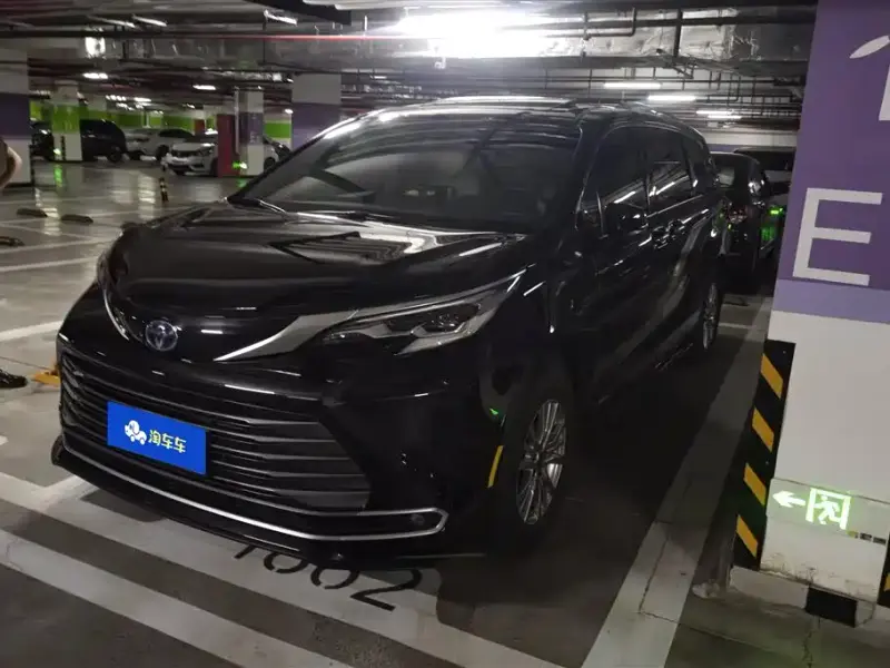 Toyota Sienna