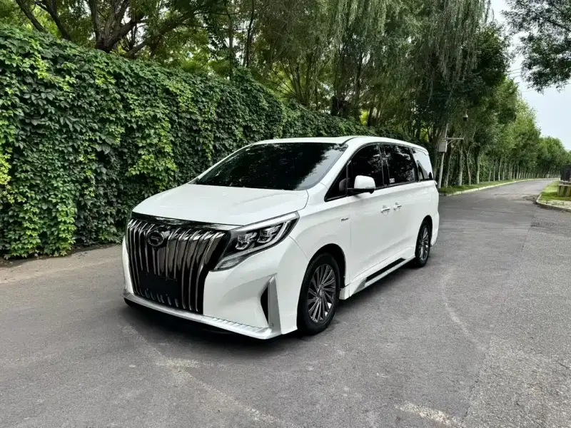 GAC Motor M8