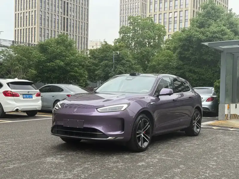 AITO M5