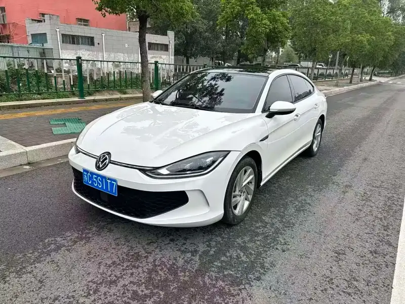 Volkswagen Lamando