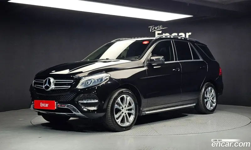 Mercedes-Benz GLE-Class