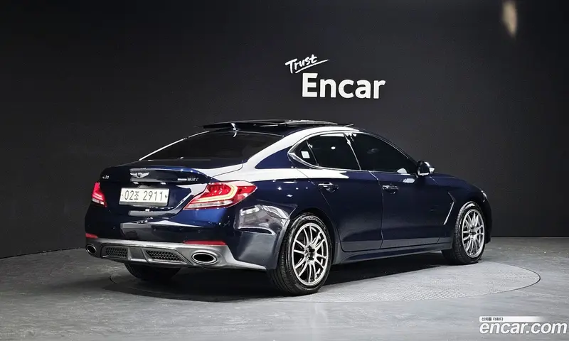 Genesis G70