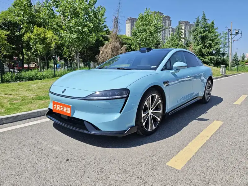 Luxeed Zhijie S7