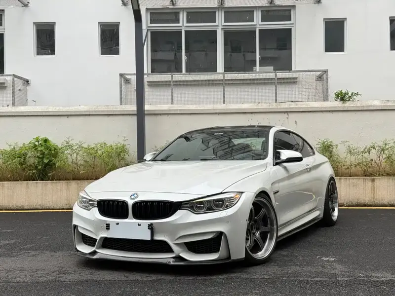 BMW M4