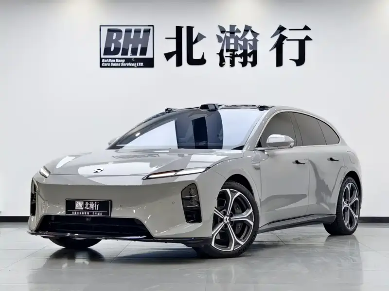 NIO ET5T