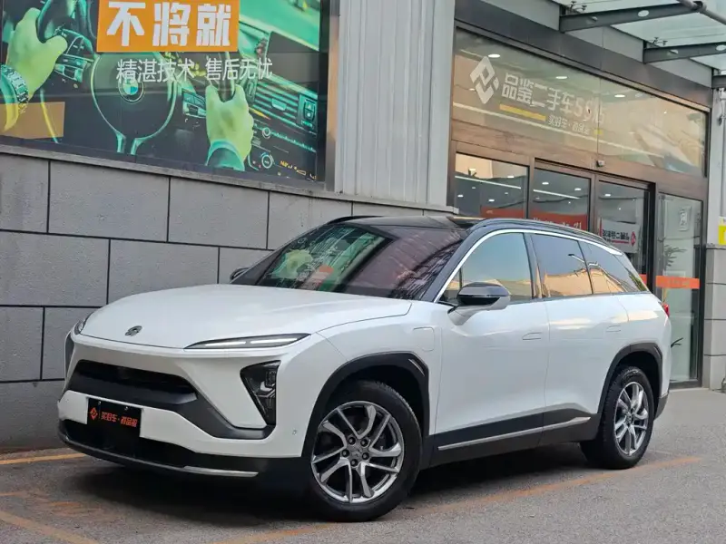 NIO ES6