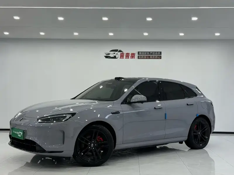 AITO M5