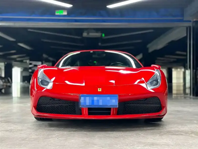 Ferrari 488