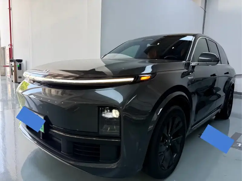 Li Auto L8