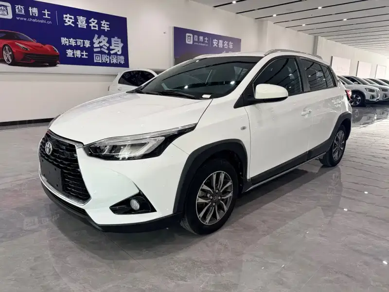 Toyota Yaris L