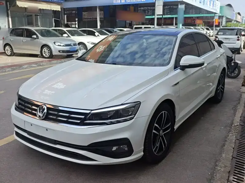 Volkswagen Lamando