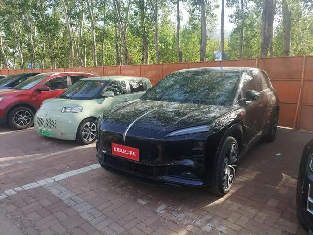Hongqi Tiangong 08