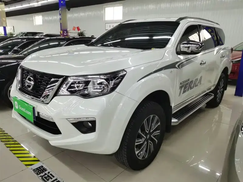 Nissan Terra