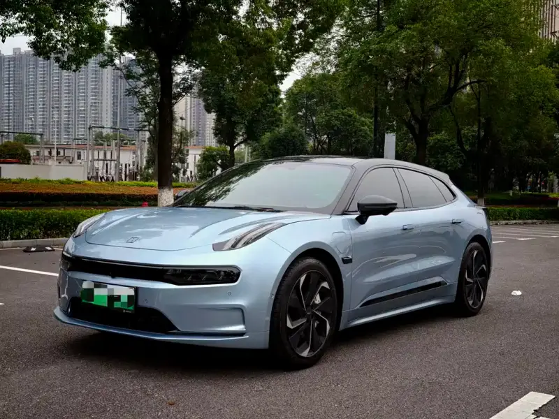 Zeekr 001
