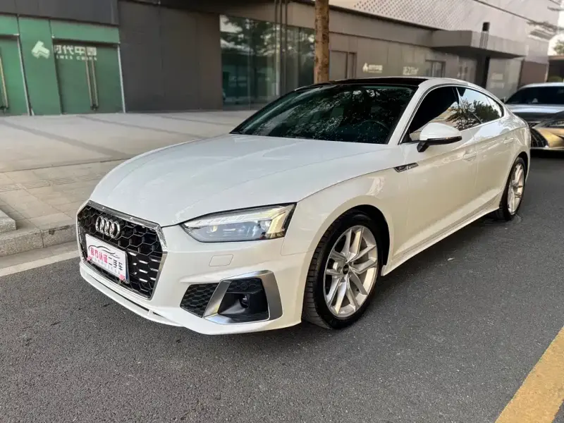 Audi A5 (Import)