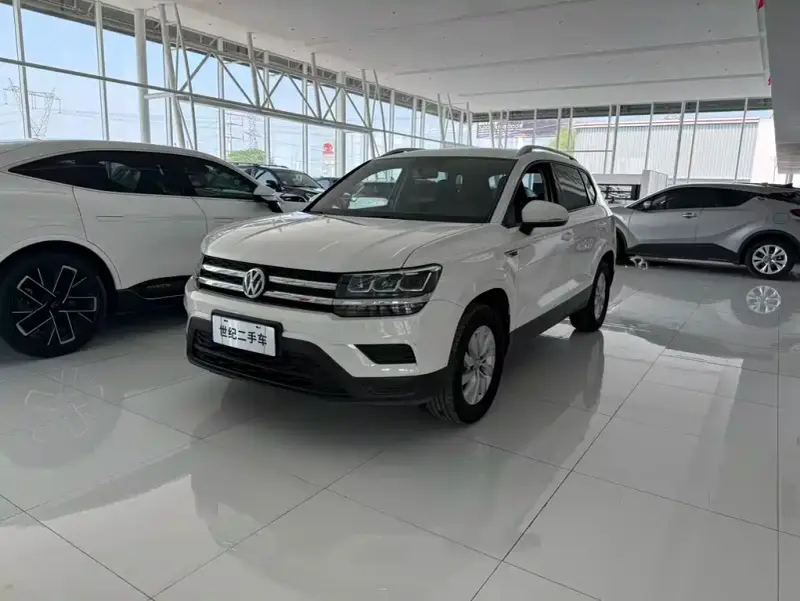 Volkswagen Tharu