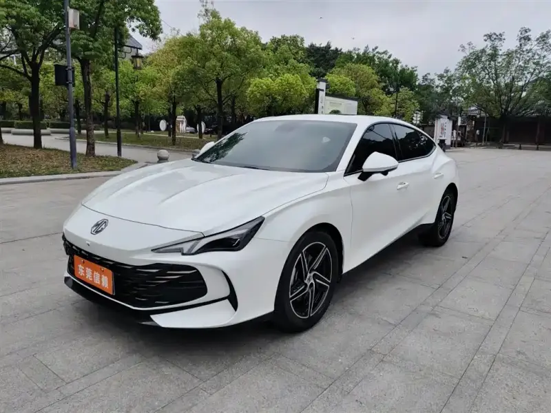 MG MG7