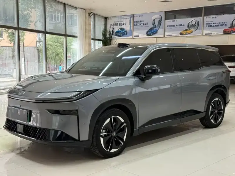 Toyota Bozhi 3X