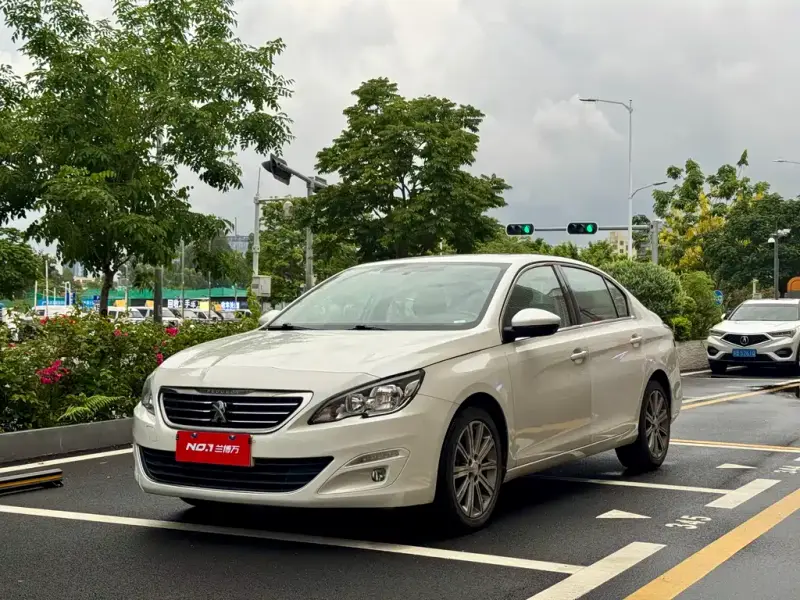 Peugeot 408