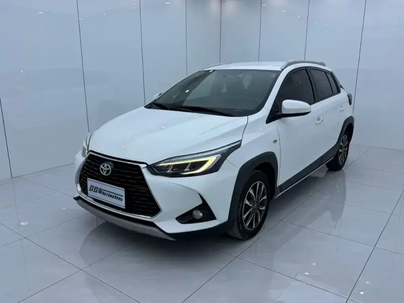 Toyota Yaris L