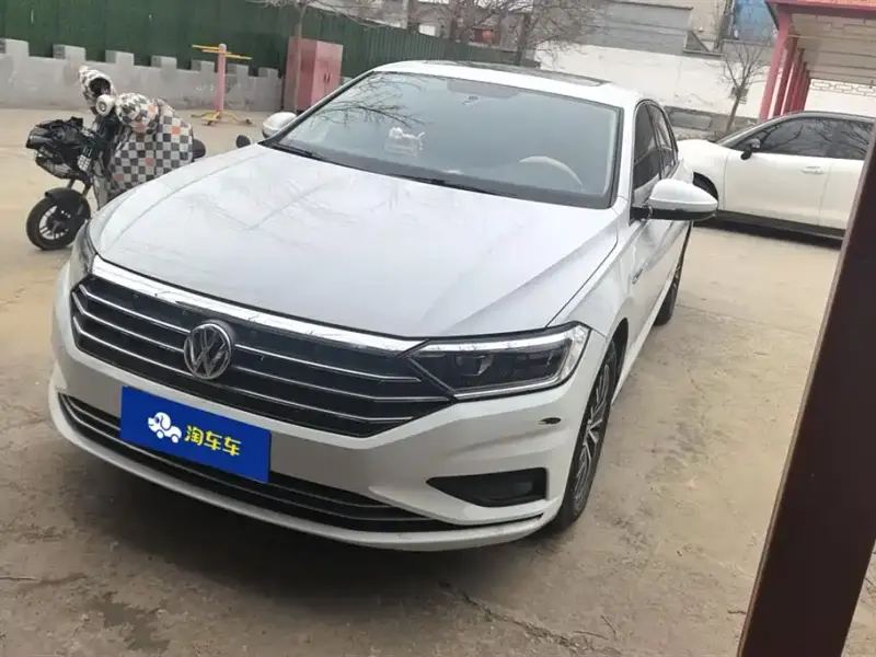 Volkswagen Sagitar
